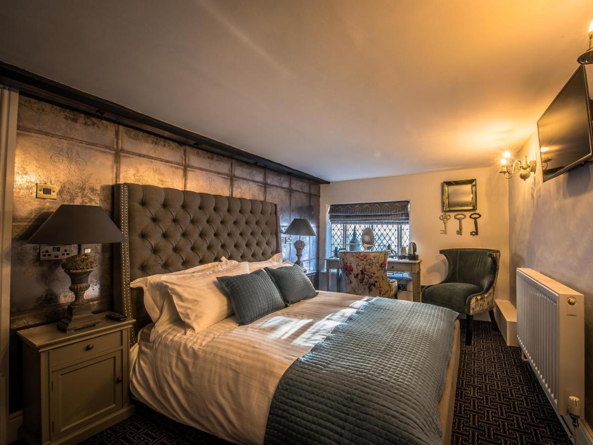 Hotel The Royal Standard à Ely Extérieur photo